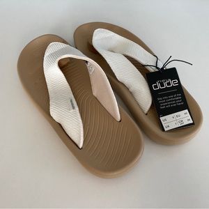 NWT Hey Dude Flip Flops